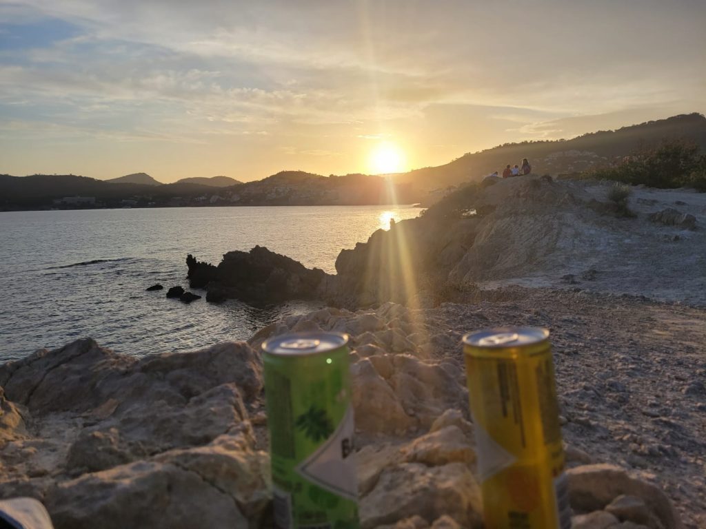 Sundowner vor Peguera