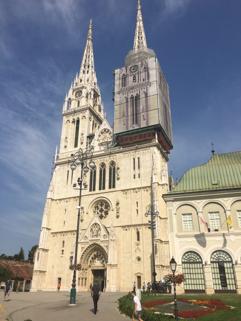 Die Kathedrale der kroatischen Hauptstadt Zagreb